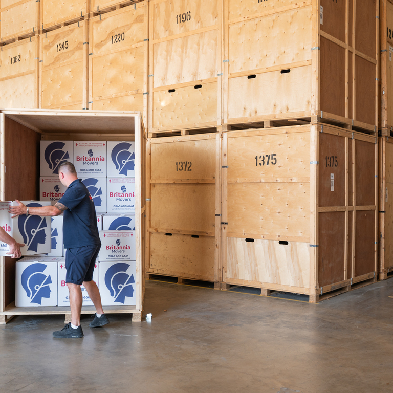 Forklift access container retrieval – Image 5